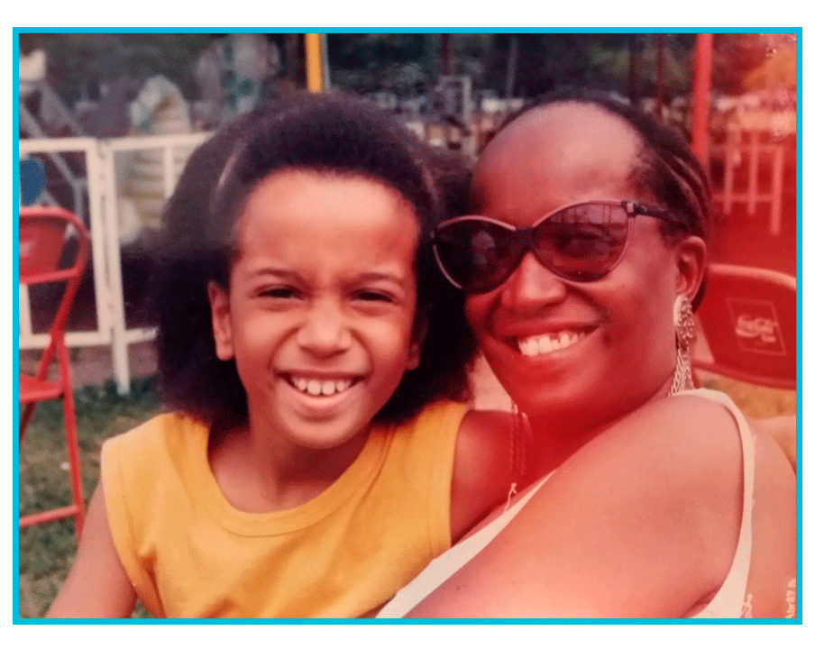 Sueli e Luanda em Brasília. Abril de 1988.